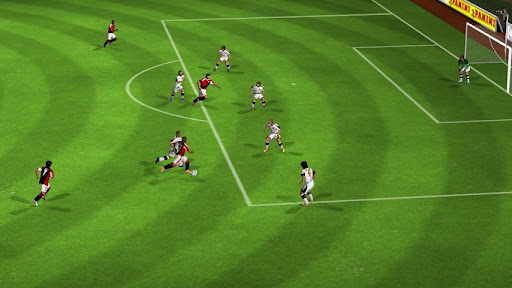 Real Football 2012 - صورة شاشة 3