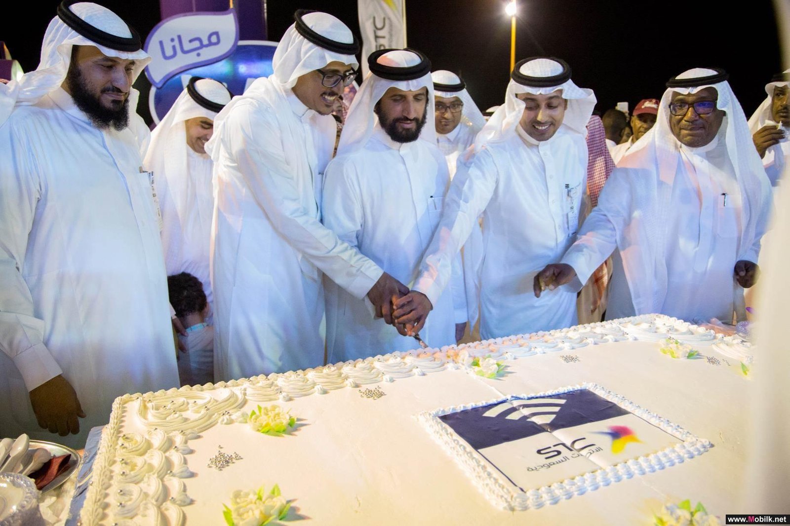 STC تدشن خدمة واي فاي في كورنيش جازان الشمالي