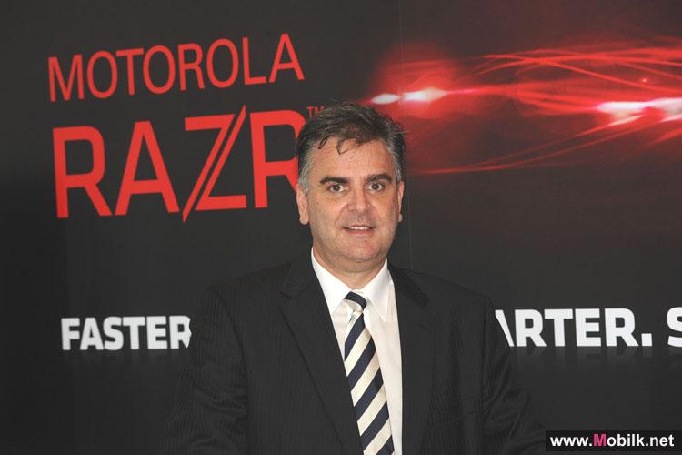 موتورولا موبيليتي تطلق جهازها الجديد Motorola RAZR™ في أسواق منطقة الشرق الأوسط