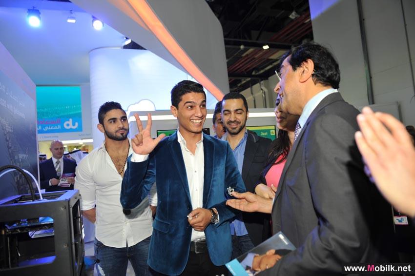 دو تستضيف محمد عساف نجم برنامج (محبوب العرب) بجناحها في معرض جيتكس 2013