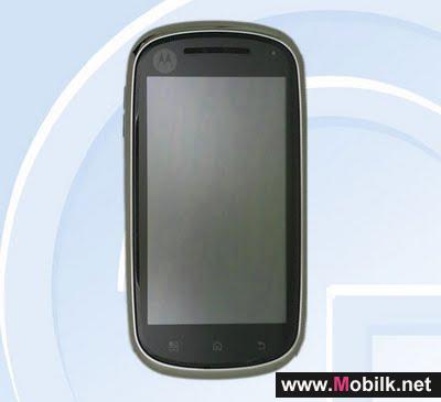 Motorola Zeppelin on the spot , runs Android, has HDMI output