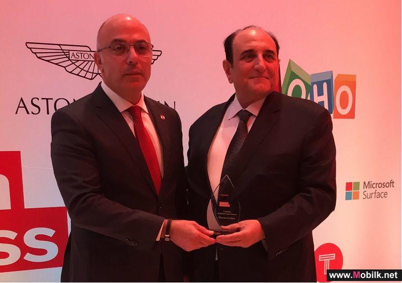 Osman Sultan Honored with a Lifetime Achievement Award