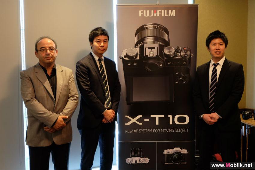 ’فوجي فيلم‘ تطلق أحدث كاميراتها القابلة للتبديل (X-T10) في الإمارات العربية المتحدة 