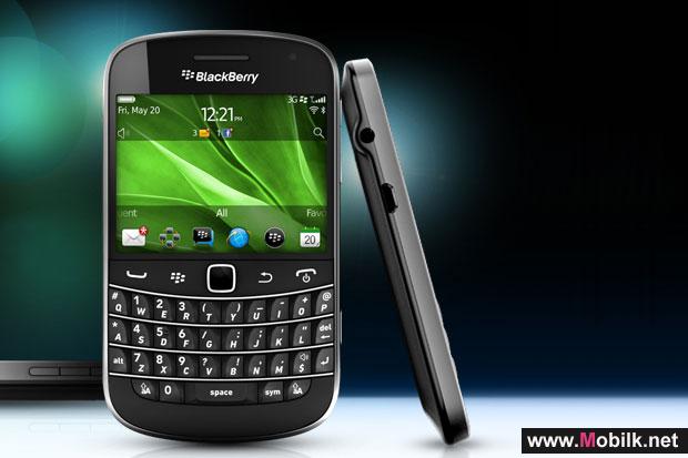 Nawras Stores unveil new BlackBerry® Bold™ 9900 smartphone  