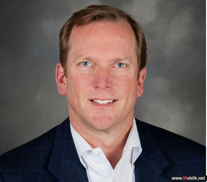  بروكيد تبسط ريادتها في مجال الشبكات المحددة بالبرمجيات مفتوحة المصدر