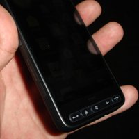 More images of the HTC Pro Three a.k.a. flow on surfaced 