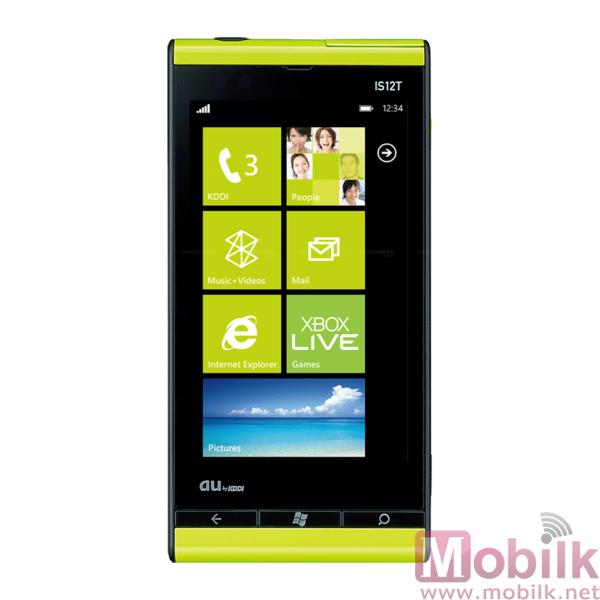 توشيبا Windows Phone IS12T