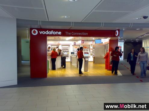 Vodafone Qatar launches two new innovativemobile stores 
